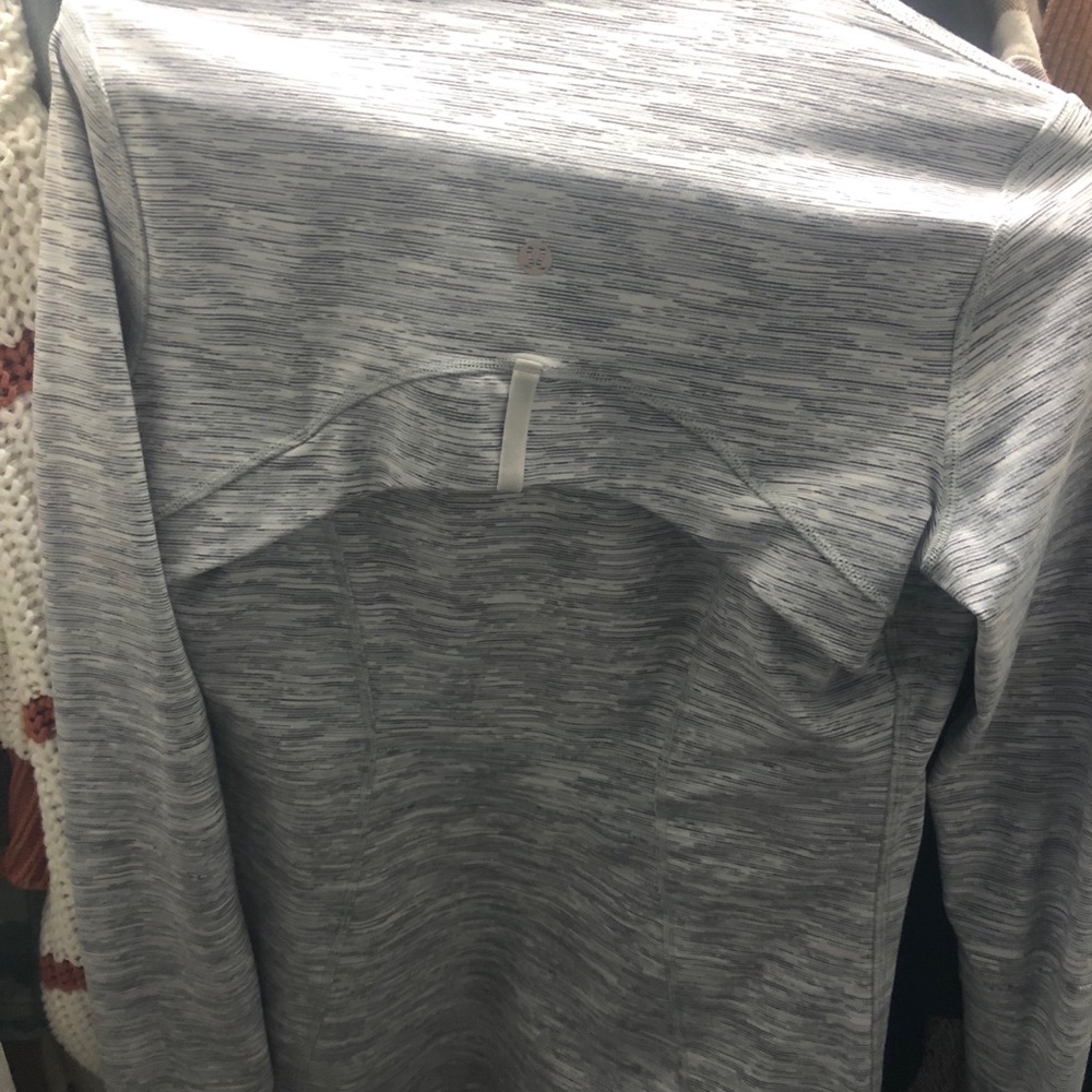 Lululemon Define Jacket - Picture 5 of 9